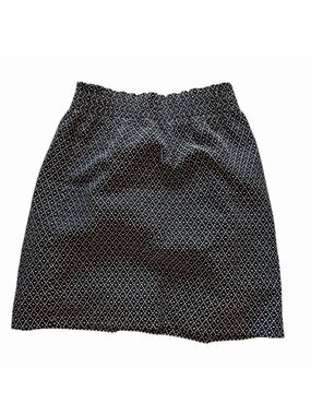 J.Crew Black & White Polka Dot Skirt (00)‎